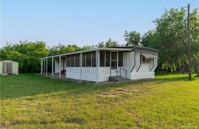 1221 S Cesar Chavez Road