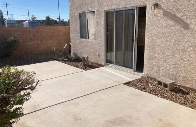 800 SPOTTED EAGLE Street