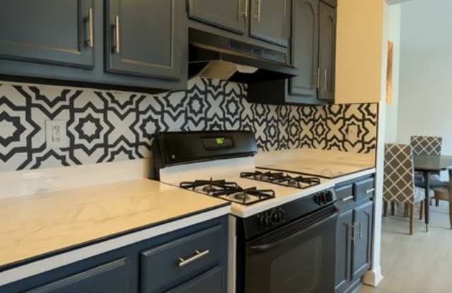 Photo of 1660 Almand Creek Drive Southwest