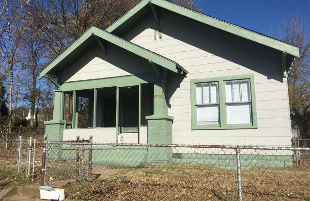 Photo of 1409 W Archer St