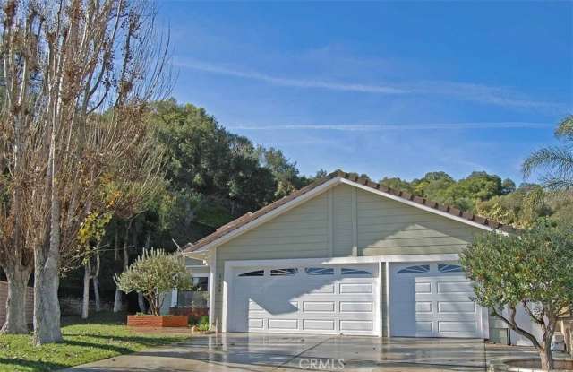 Photo of 2539 Saleroso