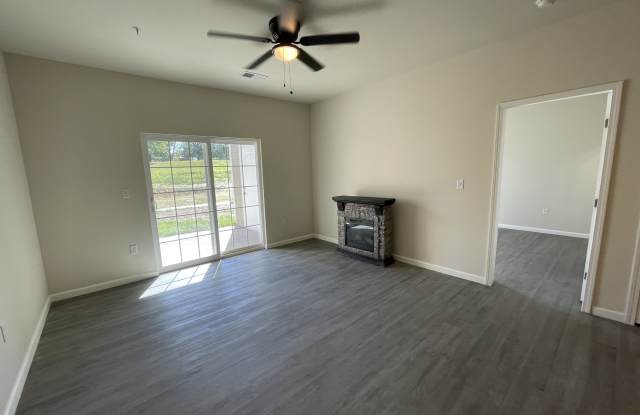 212 Harmony Meadows Ct