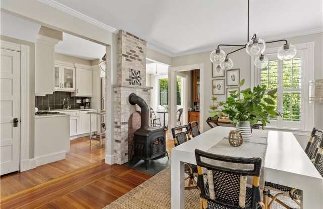 Photo of 21 John Street