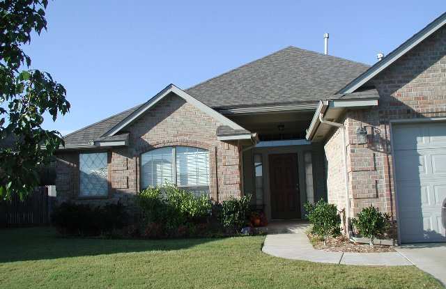 Gated Community with Pool, Park & Pond - Edmond North Schools