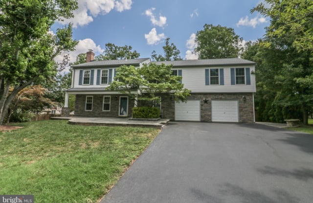 5503 HAMPTON FOREST WAY - 5503 Hampton Forest Way, Fairfax County, VA 22030