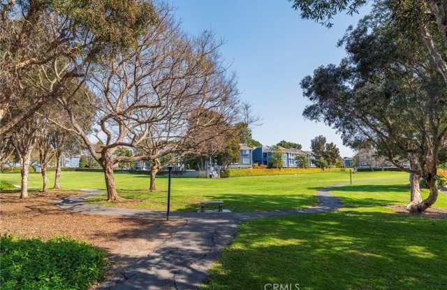 Photo of 8182 Mainsail Drive