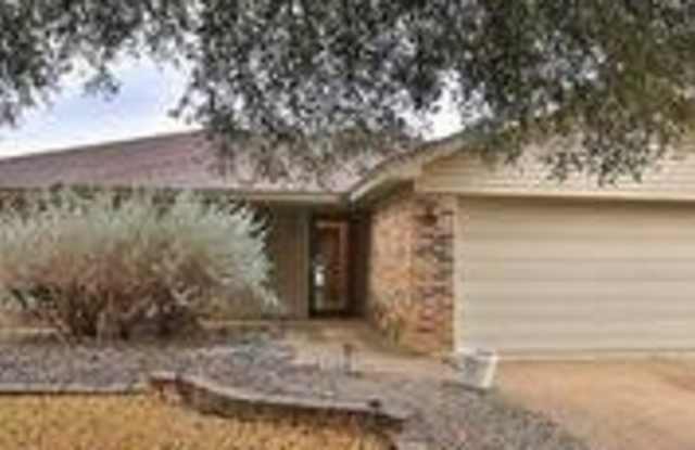 2810 Broken Bough Trail