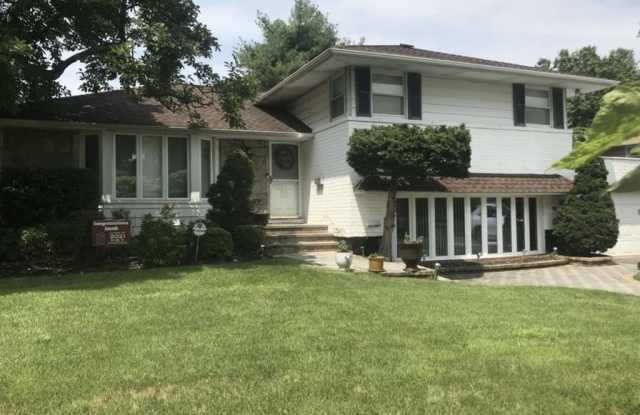 30 Michael Road