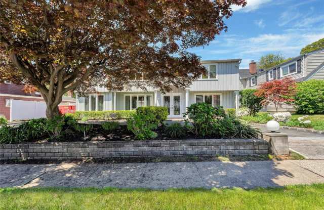 27 Harbor Hills Drive