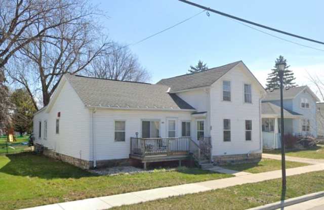 295-297 Doty Street - 297