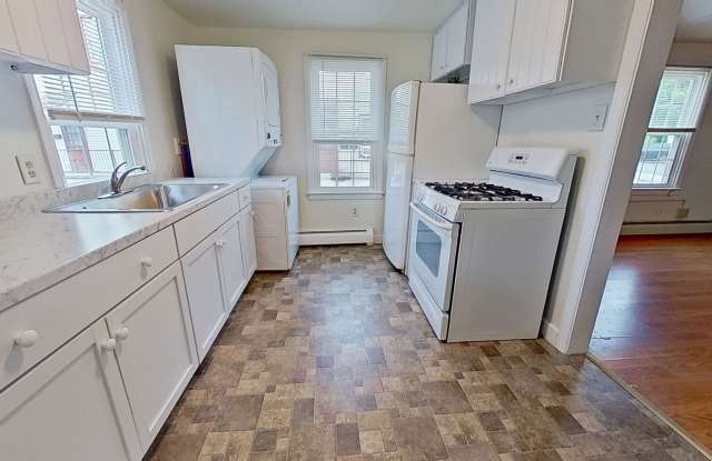 Semi Detached - MOVE IN SPECIAL