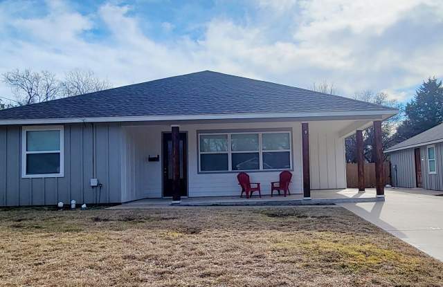 Photo of 1709 Sycamore StreetUnit 1