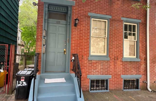 123 Jackson Street 3