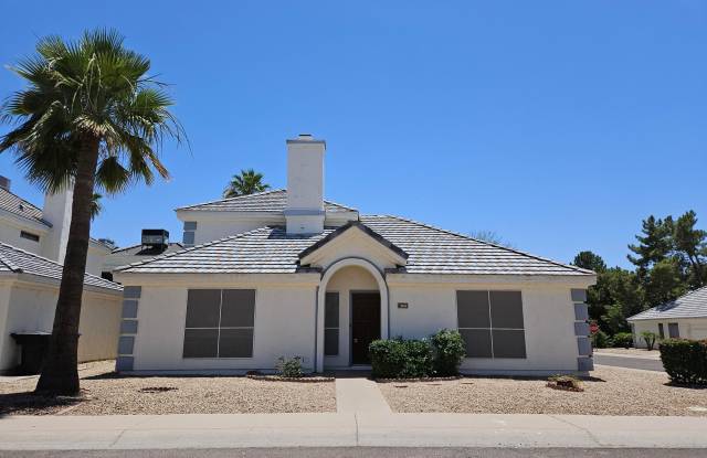 3443 W Frankfurt Drive