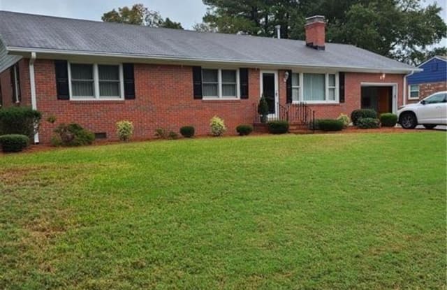 2449 Smith Avenue - 2449 Smith Avenue, Chesapeake, VA 23325