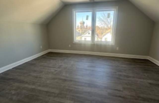 Photo of 20 Prentice Avenue - 2