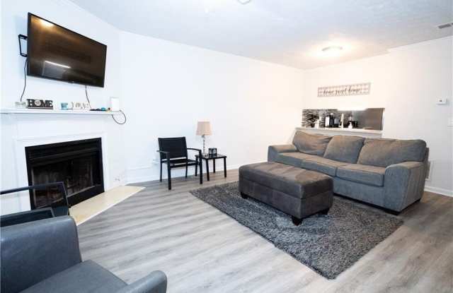 362 OAK HARBOR Trail