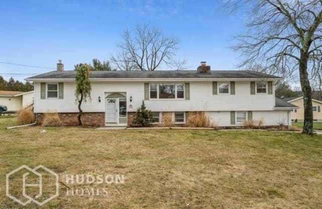 4 Fern Avenue - 4 Fern Avenue, Hamburg, NJ 07419