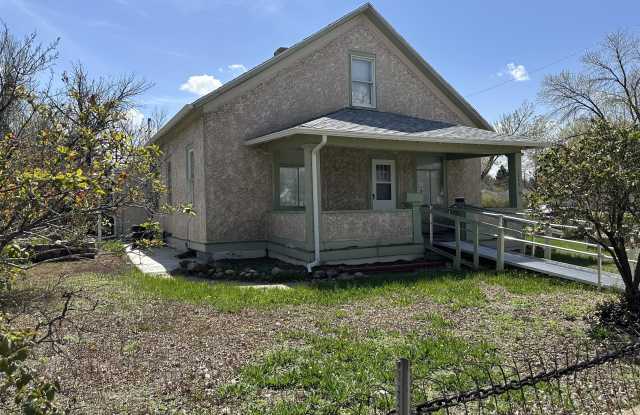 1200 3rd Street