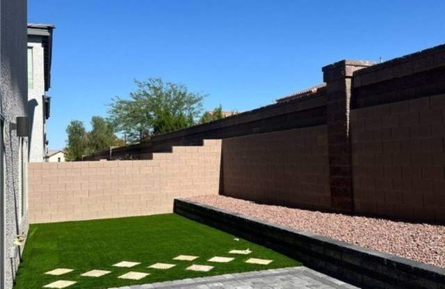 7543 Knights Xing Ave