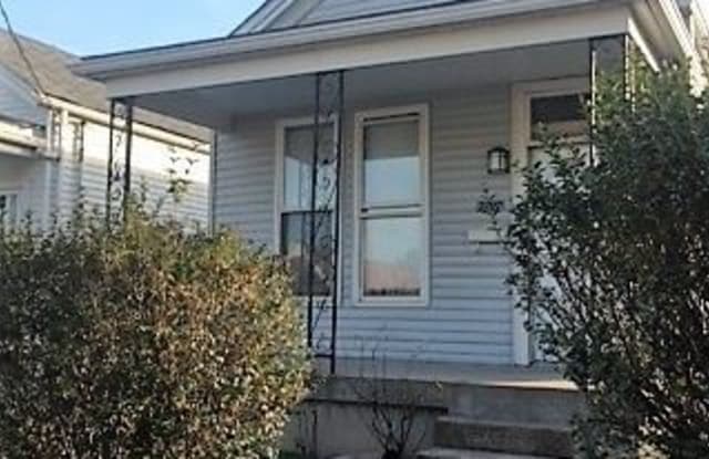 2727 Rodman St. - 2727 Rodman Street, Louisville, KY 40208