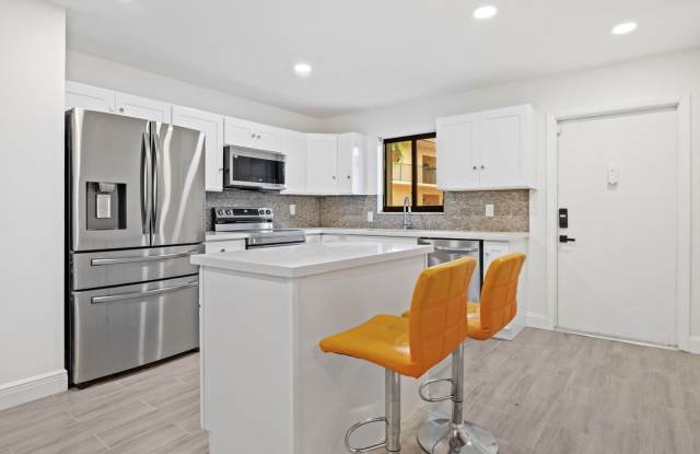 Fully Renovated 2 Bed / 2 Bath – Everything New!