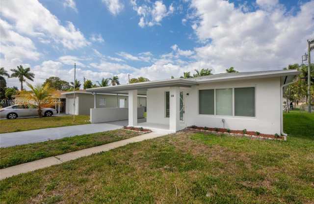 Photo of 610 N 31st Ct