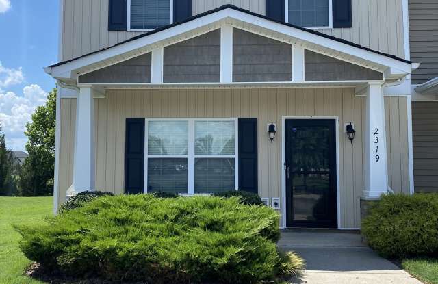 2319 New Holland Circle