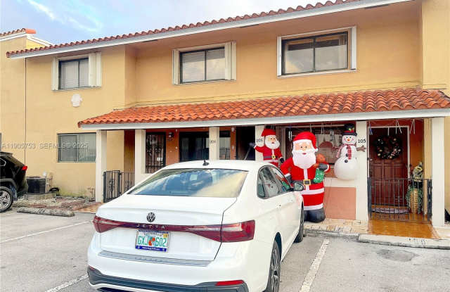 Photo of 2740 W 63rd St