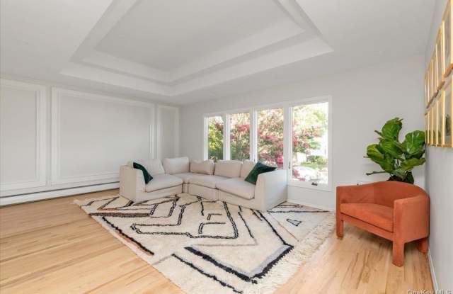 817 Glenridge Avenue