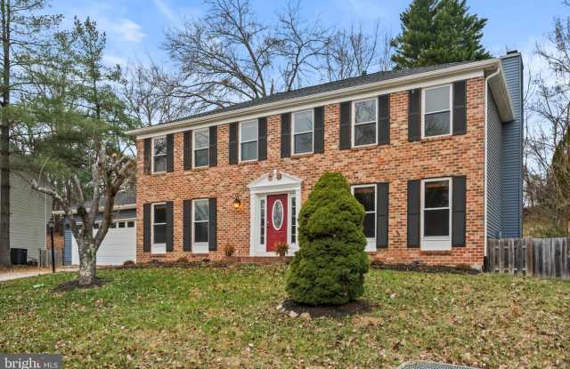 Photo of 915 CYPRESS POINT Circle