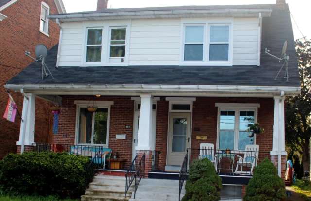 Photo of 409 N YORK Street