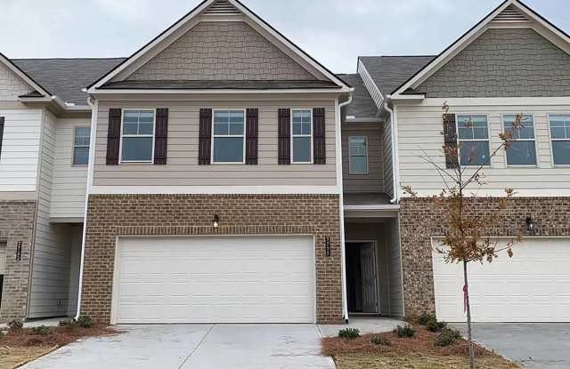 Photo of 3 BEDROOM TOWNHOME IN OAKWOOD!