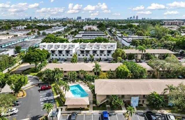 Photo of 2907 NE 8th Ter