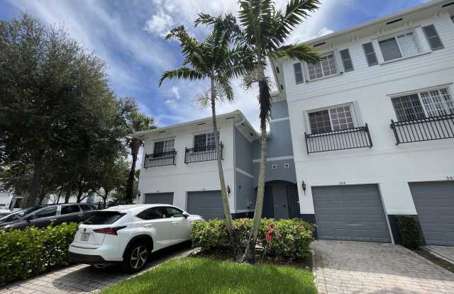 Photo of 3416 NW 14Ct