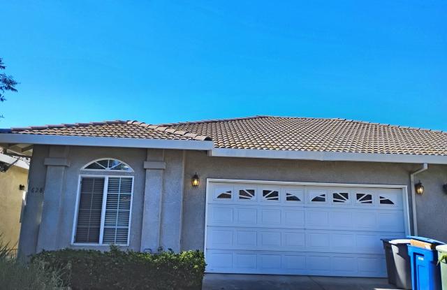 3-Bedroom, 2-Bath Single-Story Home for Rent — 628 Gateway Dr, Merced