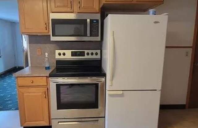 67 E Columbus Avenue