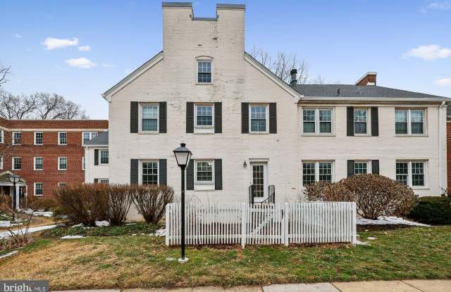 2912 13TH Road S unit: 12104