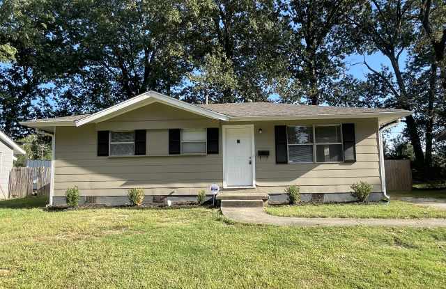 Photo of 9411 Woodford Dr