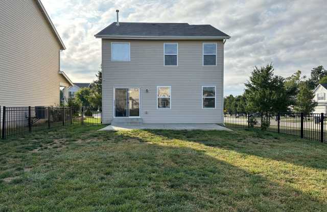 Coming SOON! Beautiful 3-Bedroom Townhome in Wentzville with Finished Basement and Community Amenities