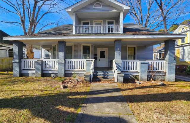 1126 S Fulton Street unit: C