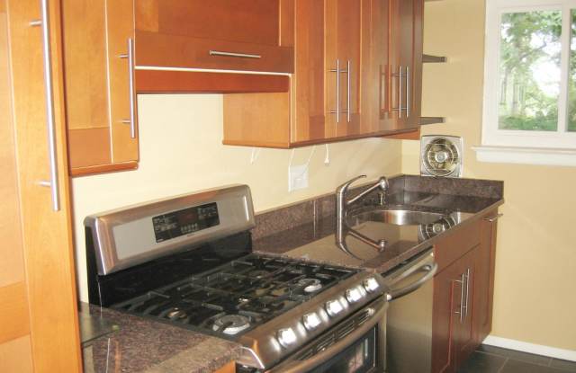 11410 CHERRY HILL Road unit: Mb-302