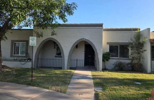 8216 E Keim Drive