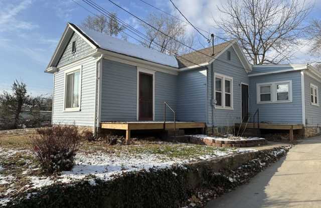 213 Lincoln Street