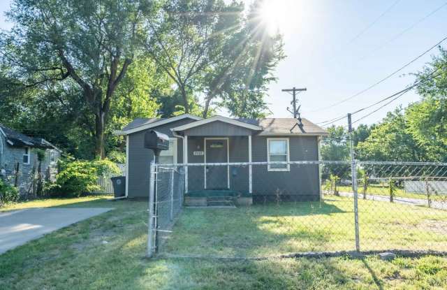 1 Bed | 1 Bath | $975