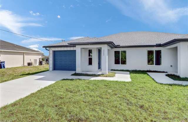 2209 Kenneth AVE S - 2209 Kenneth Avenue South, Lehigh Acres, FL 33973