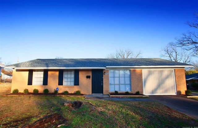 Photo of 2023 Rice Street