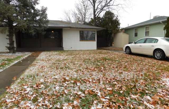 Photo of 742 Bunting Avenue