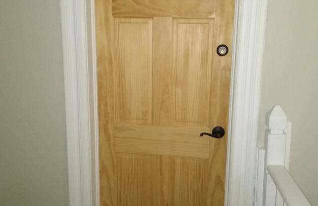 Photo of 321 Ives #4