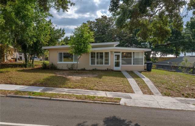 Photo of 106 N PRADO AVENUE